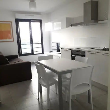 Palais Nastia Apartment